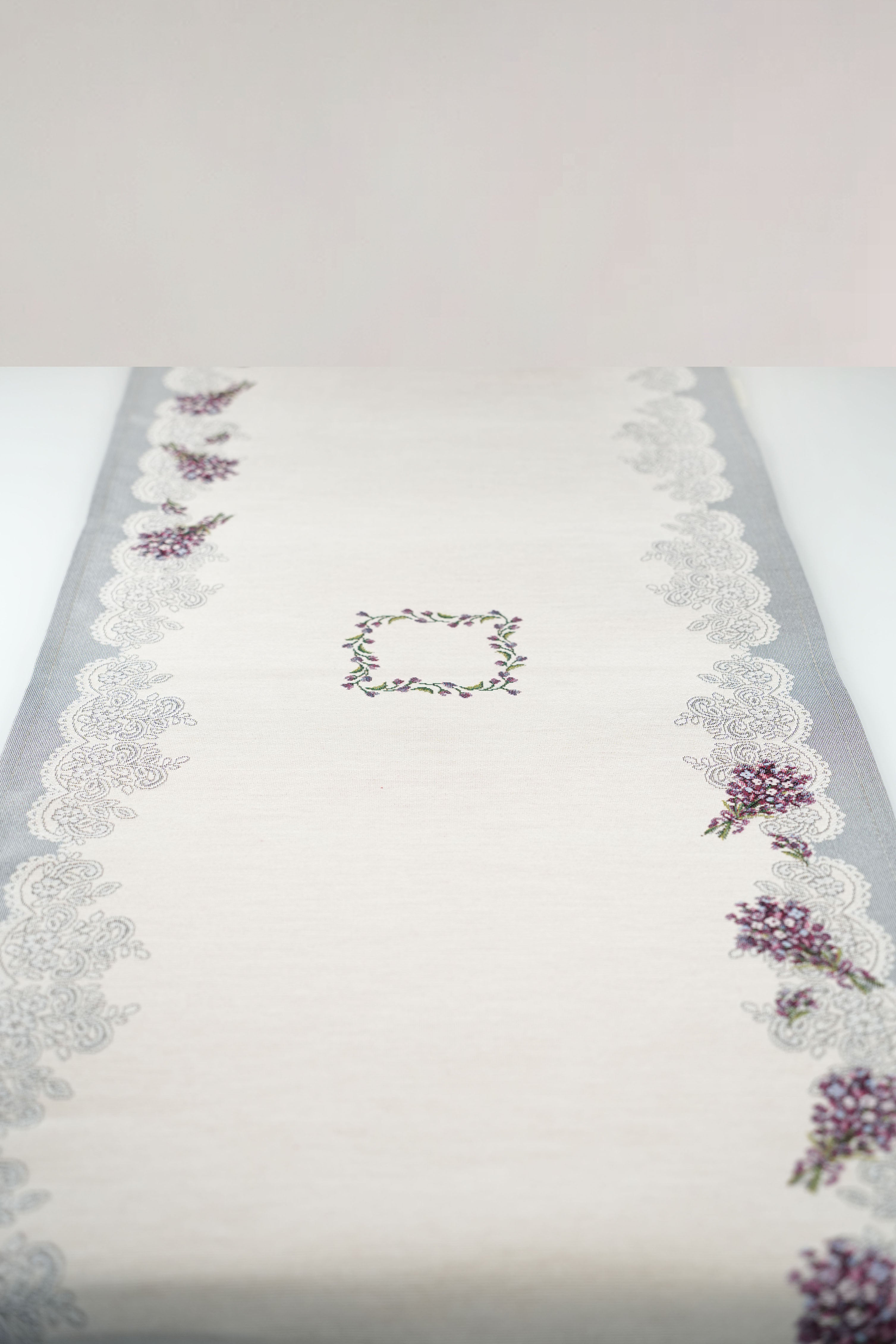 RUNNER GOBELIN LAVANDA 3